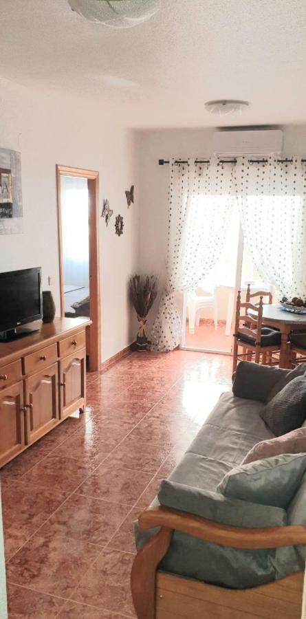 Apartamento Los Gases Торевьиа Экстерьер фото